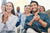 Menschen applaudieren und lächeln bei einem Event.