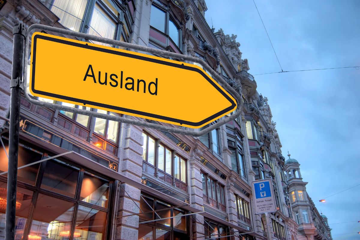 Der Weg ins Ausland – Chance und Hürde zugleich