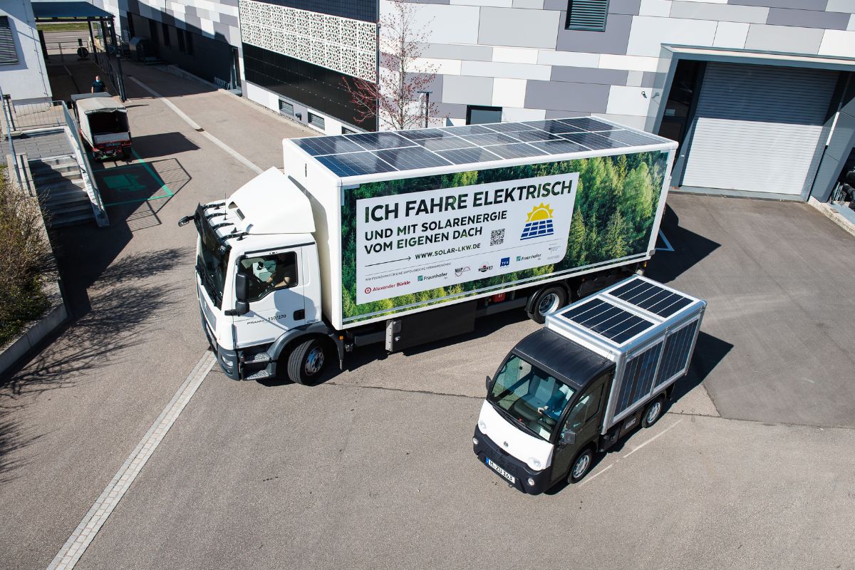 Elektro LKWs die Ihren eigenen Strom durch PV-Anlagen erzeugen
