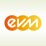 Logo der Firma EVM auf einem grünen Hintergrund