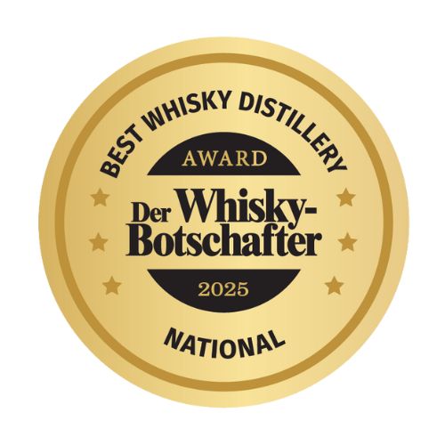 Goldene Auszeichnungsplakette "Best Whisky Distillery – Der Whisky-Botschafter 2025 – National" für die Birkenhof Brennerei.