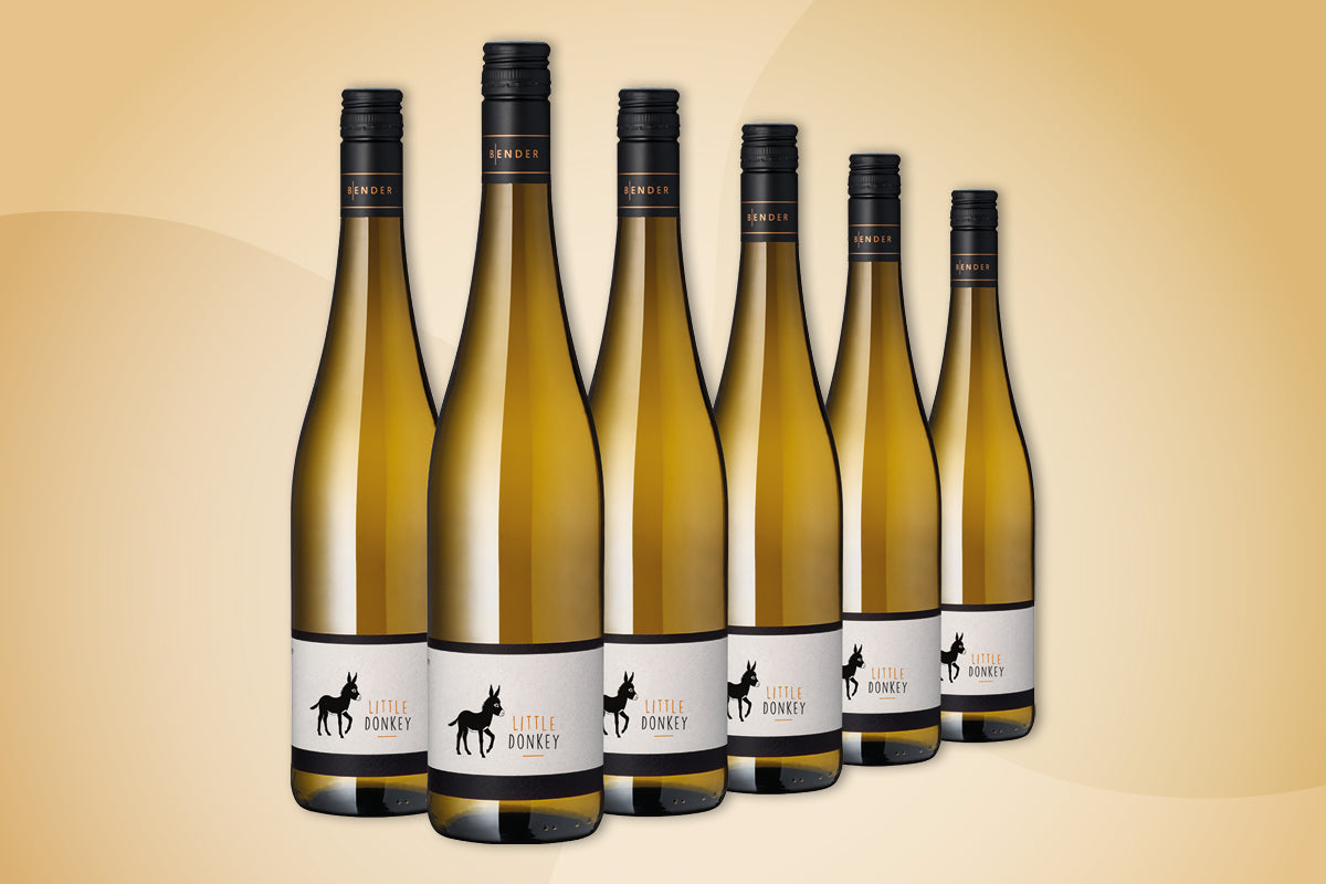 Ein Produktbild des „Little Donkey“, einem halbtrockenen Weißwein aus der Pfalz